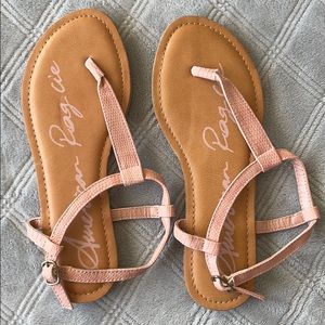 American rag sandals